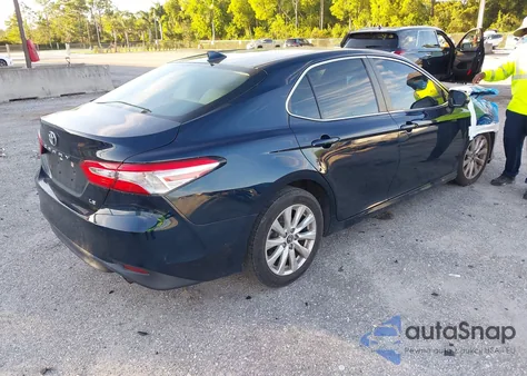 2019 Toyota Camry Le из США, поврежденный, VIN 4T1B11HK2KU845537